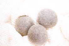 Load image into Gallery viewer, Wool Dryer Balls